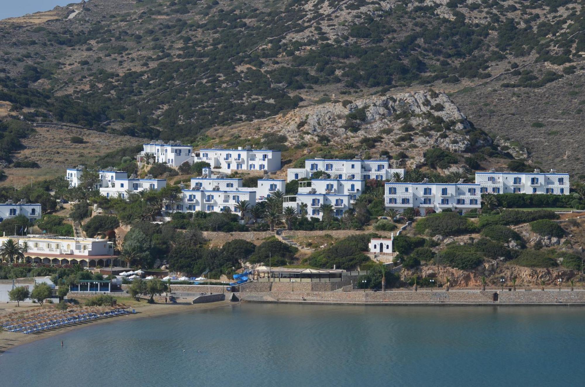 Dolphin Bay Seaside Resort & Suites Galissas Eksteriør billede