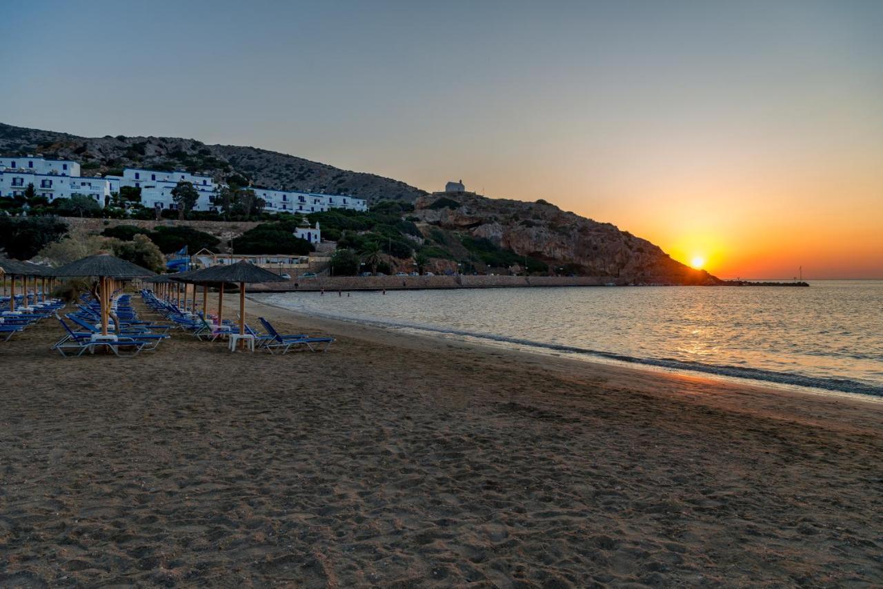 Dolphin Bay Seaside Resort & Suites Galissas Eksteriør billede